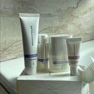 Rodan + Fields Unblemish Skincare Set - Travel Size, Brand New